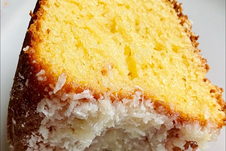 7 Dicas para Fazer um Bolo de Coco Cremoso com Calda de Maracujá